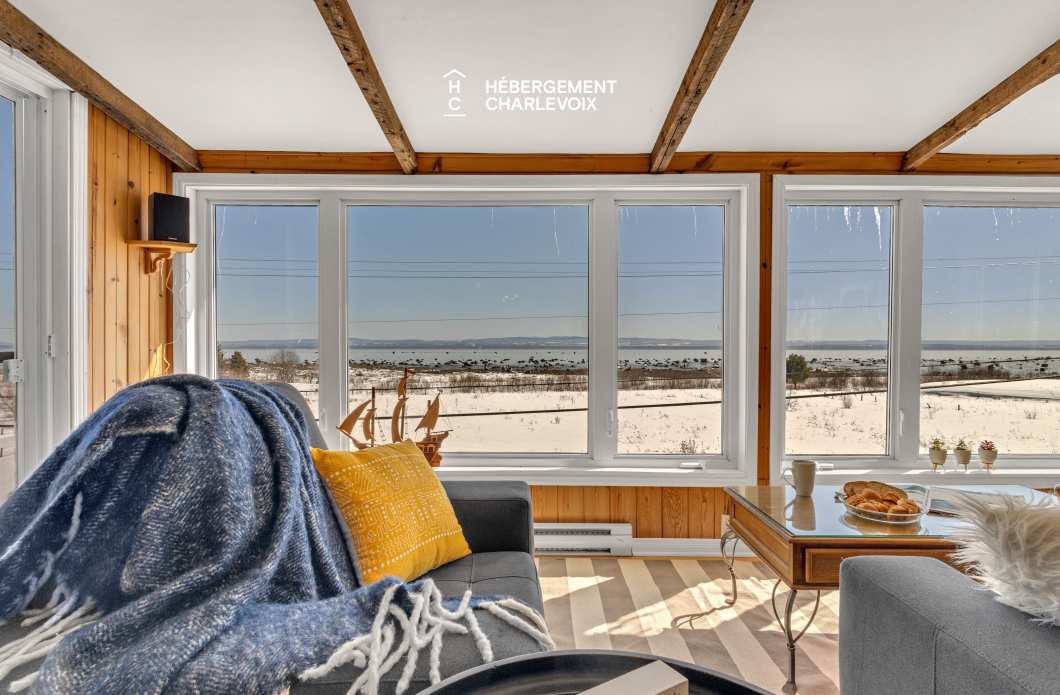 CHIC-645 - Maison avec vue imprenable sur le fleuve